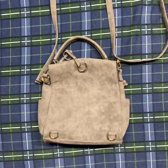 Super cute faux suede look purse. - Picture 4 of 13